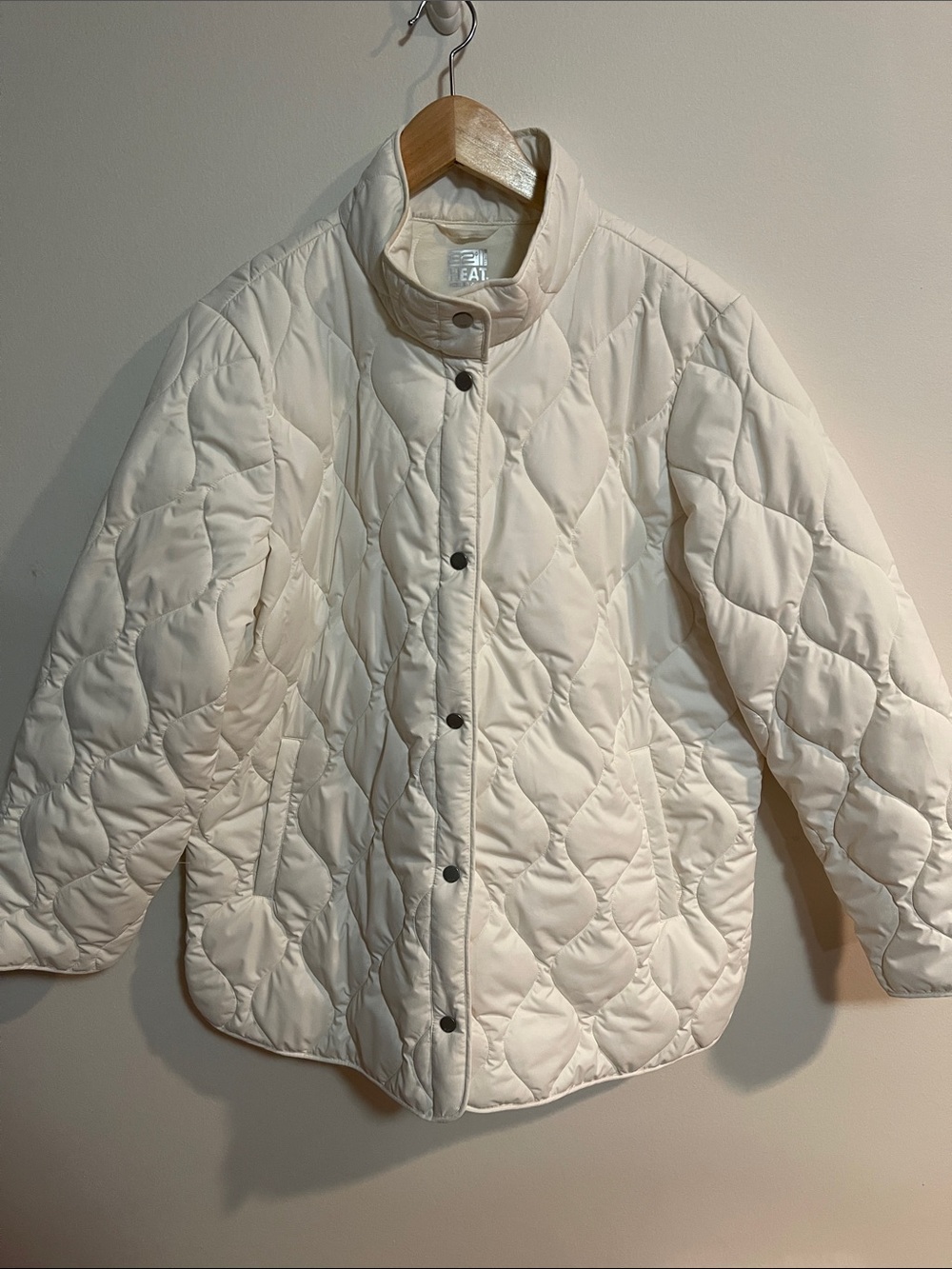 Cream Quilted Women’s Jacket - Lightweight Snap-Front Coat  SZ XL
